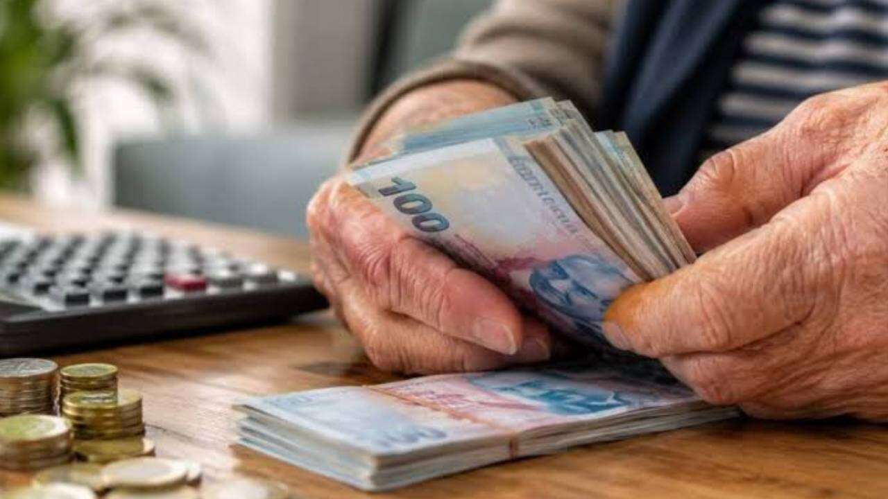 SSK ve Bağkur emeklisine koşulsuz 30 bin TL yatırılacak 14
